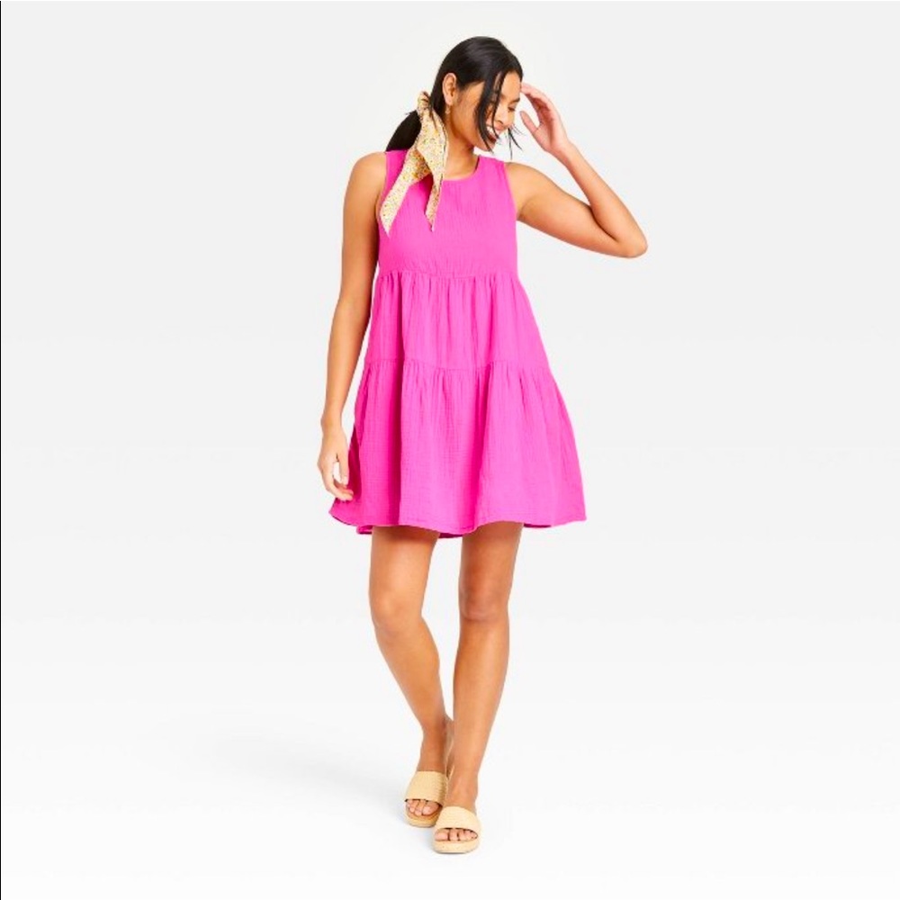 Universal thread gauze cotton dress in Medium